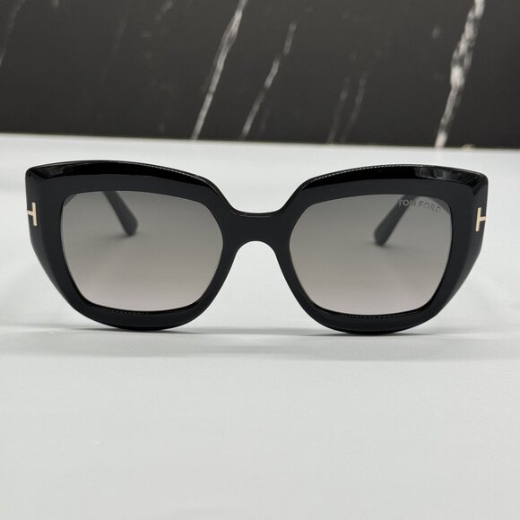 NEW TOM FORD SALTZMAN TF1192 01B SUNGLASSES BLACK WOMEN EYEWEAR FT1192 01B main image 9